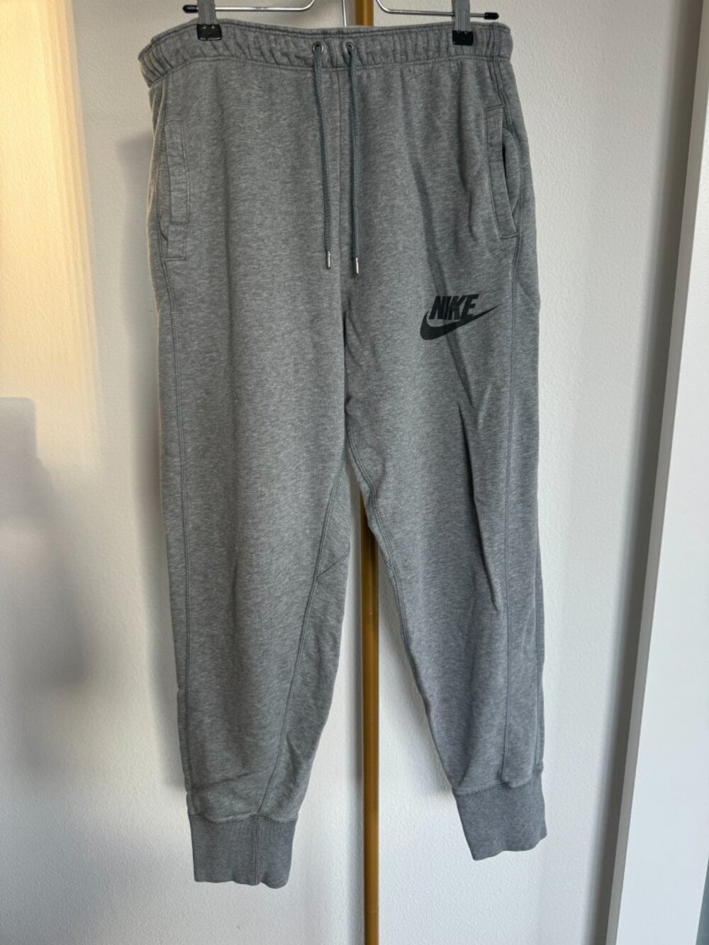 Nike Sportswear Gray Just Do It Jogger Sweatpants Men’s M